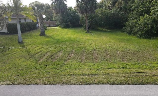 755 38th Court, Vero Beach