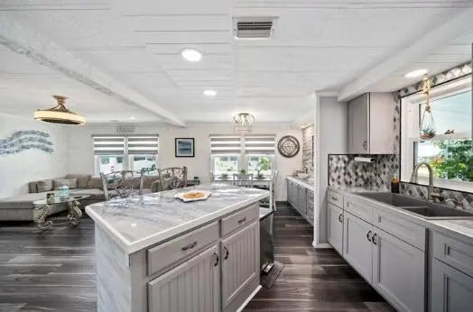 Photo of Listing #R11169601