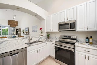 Photo of Listing #F10556651