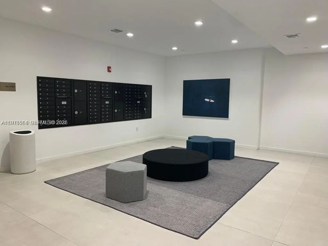 3 of 17 - 13800 Highland Drive #403, North Miami Beach, FL