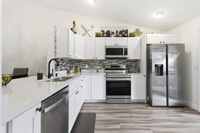 Photo of Listing #R11169621