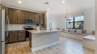 Photo of Listing #F10555760