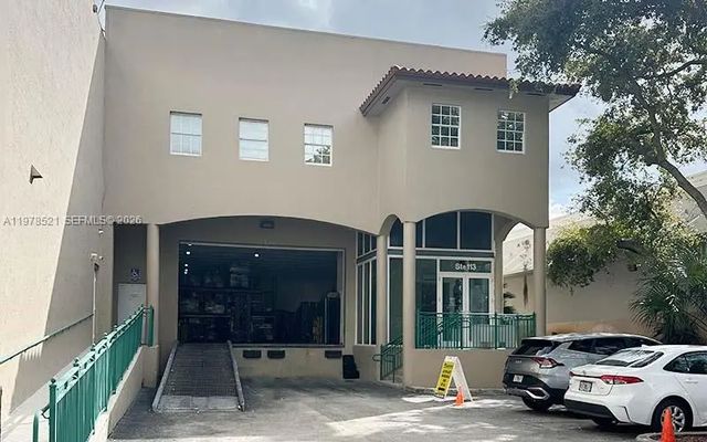 10200 Nw 25th Street #113, Doral