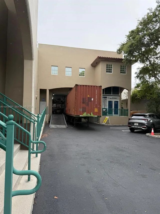 3 of 32 - 10200 Nw 25th Street #113, Doral, FL