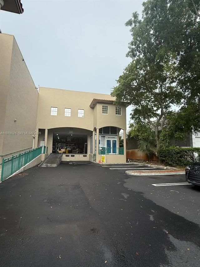4 of 32 - 10200 Nw 25th Street #113, Doral, FL