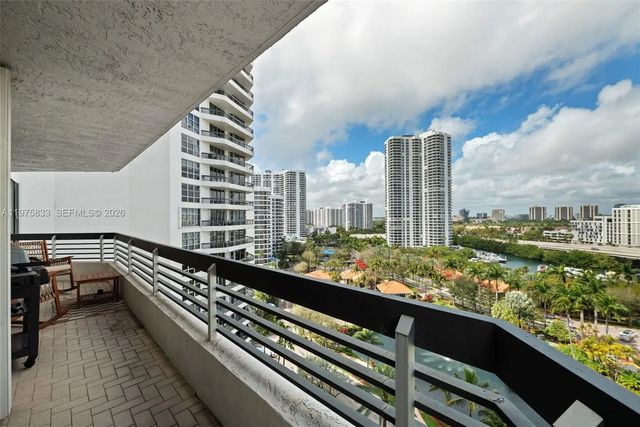 19101 Ne 36th Court #1407, Aventura