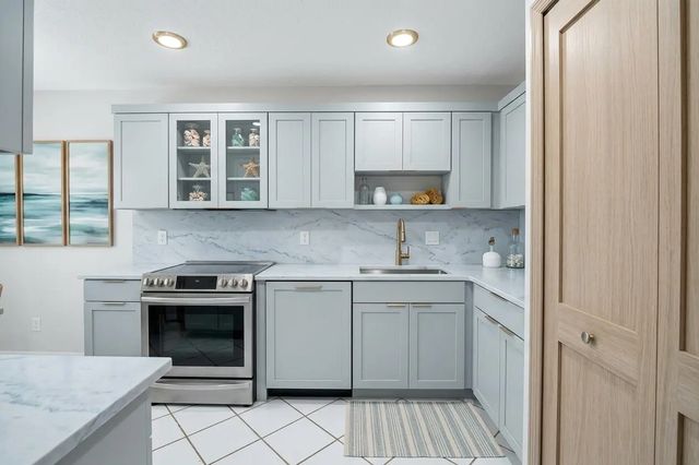 7 Southport Lane #b, Boynton Beach