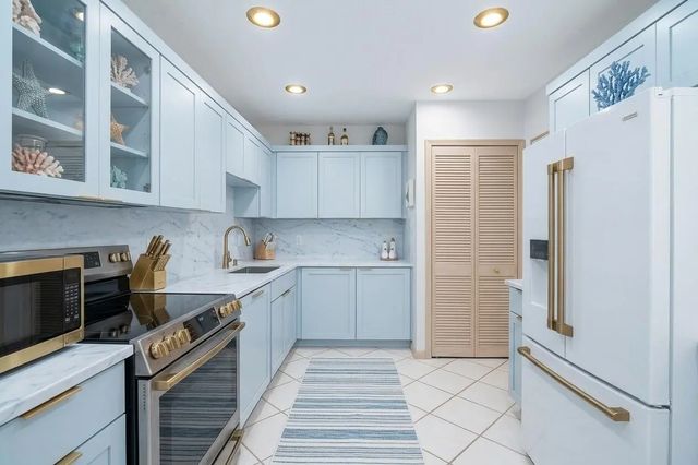 3 of 79 - 7 Southport Lane #b, Boynton Beach, FL