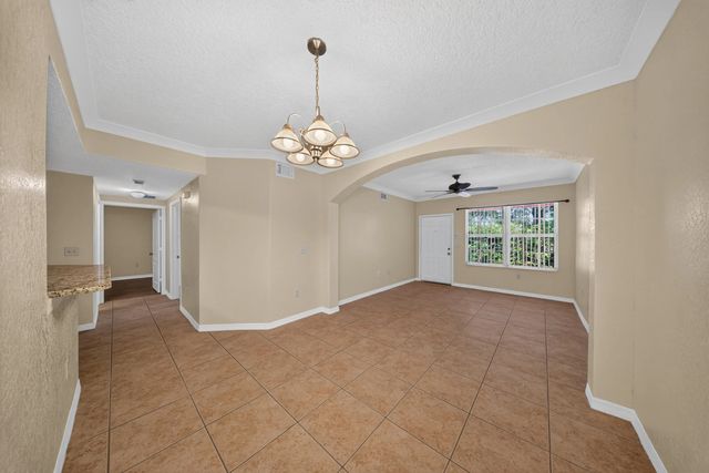 5 of 31 - 150 Sw Peacock Boulevard #26-102, Port St. Lucie, FL