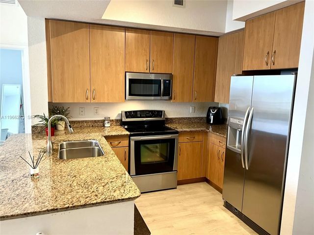 5 of 29 - 1830 Radius Drive #1203, Hollywood, FL