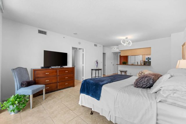5 of 31 - 347 N New River Drive #1506, Fort Lauderdale, FL
