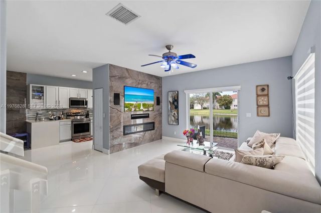 4301 Macarthur Palm Trail, Greenacres