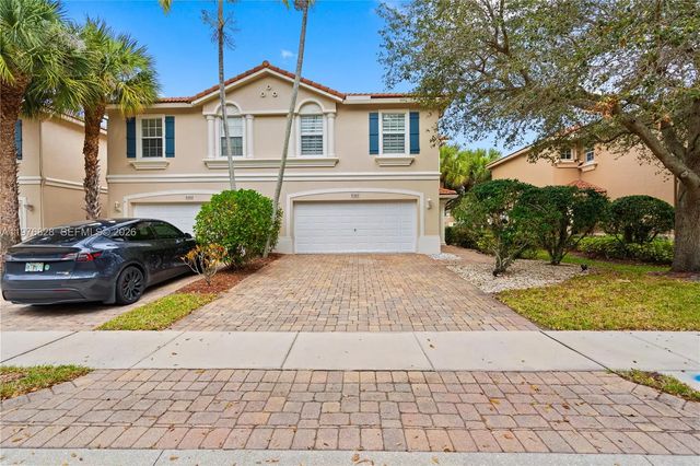 2 of 37 - 4301 Macarthur Palm Trail, Greenacres, FL