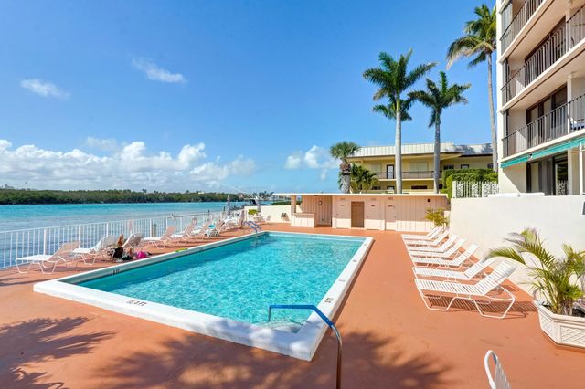 4 of 43 - 225 Beach Road #503, Tequesta, FL