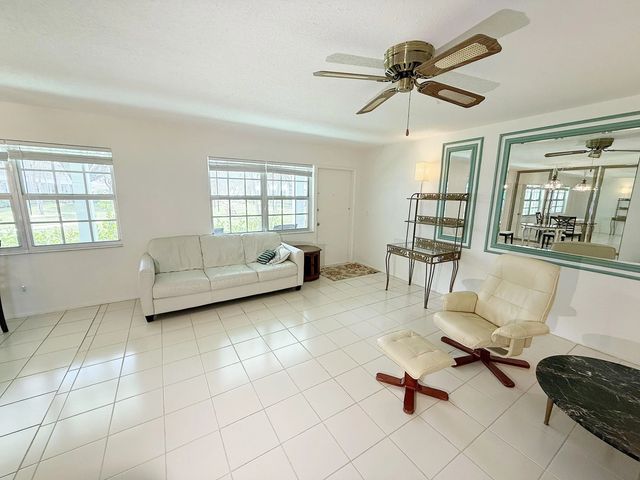 4 of 33 - 5208 Ne 24th Terrace #f106, Fort Lauderdale, FL