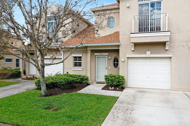 4 of 40 - 1911 77th Drive, Vero Beach, FL