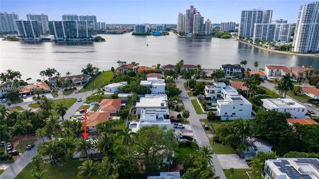 3 of 5 - 331 188th Street, Sunny Isles Beach, FL