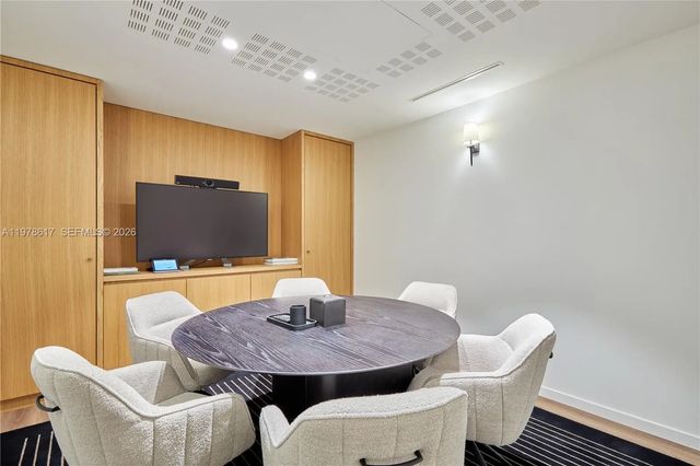 4 of 17 - 11 Rue Street #dominique, , 