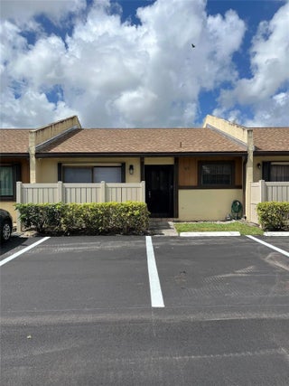 Photo of Listing #F10556741