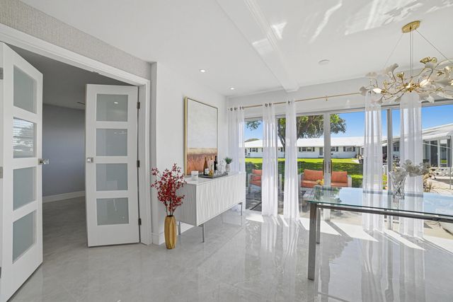 300 Sw Golfview Terrace #142, Boynton Beach