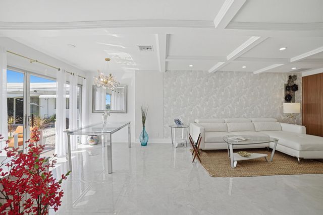 4 of 70 - 300 Sw Golfview Terrace #142, Boynton Beach, FL