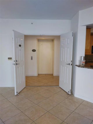 Photo of Listing #F10556499