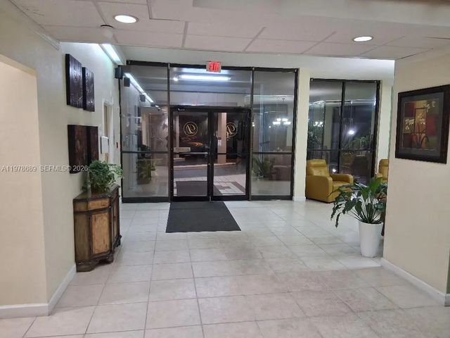 5 of 32 - 1100 St Charles Place #213, Pembroke Pines, FL