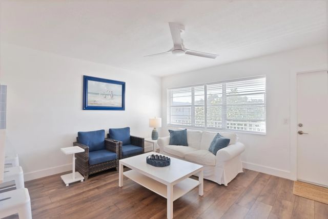 4 of 15 - 2520 S Federal Highway #12-a, Boynton Beach, FL
