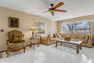 Photo of Listing #R11169810