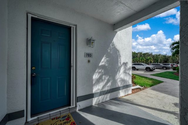 2 of 39 - 703 Chelsee Way, Lake Placid, FL