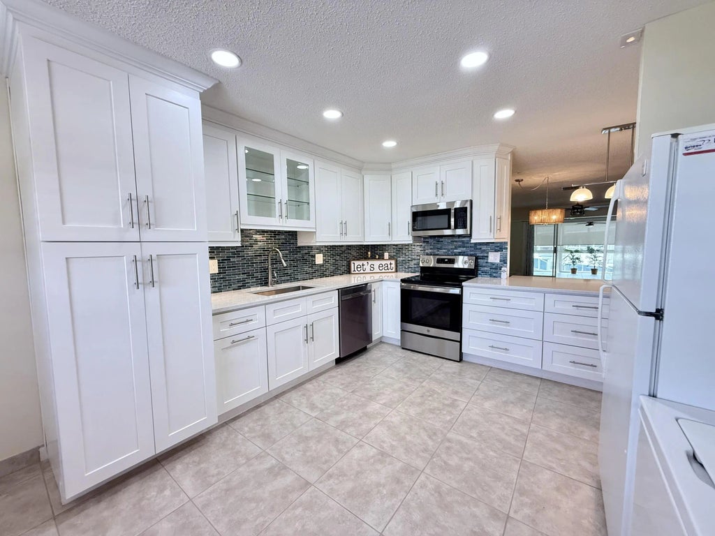 1740 Nw 19th Terrace #202, Delray Beach