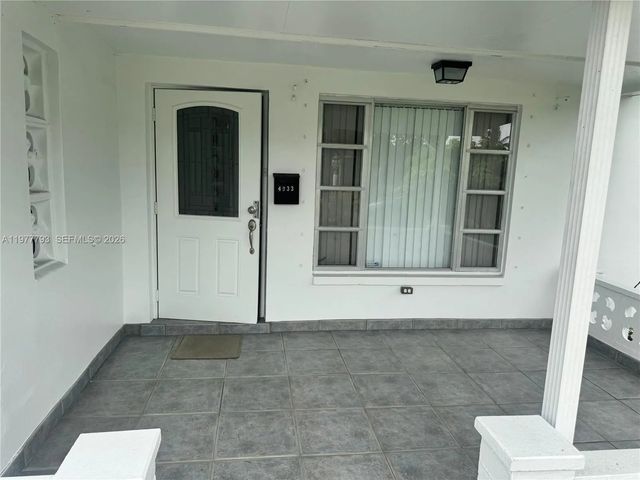 2 of 29 - 4933 Nw 42nd Street, Lauderdale Lakes, FL
