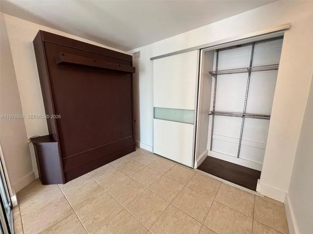 5 of 21 - 1340 Lincoln Road #705, Miami Beach, FL