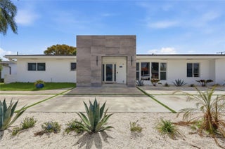 Photo of Listing #F10551861