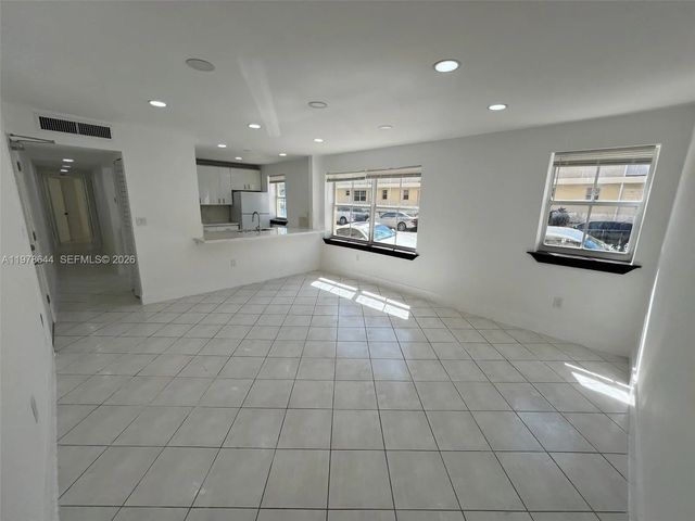2 of 35 - 1308 Drexel Avenue #103, Miami Beach, FL
