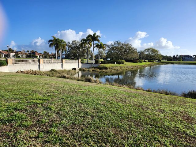 2 of 17 - 104 Se San Alicante, Port St. Lucie, FL