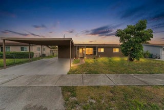 Photo of Listing #F10556742