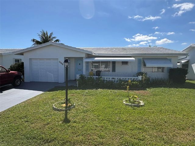 2392 Sw 13th Terrace, Boynton Beach