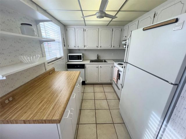 244 Farnham K #244, Deerfield Beach