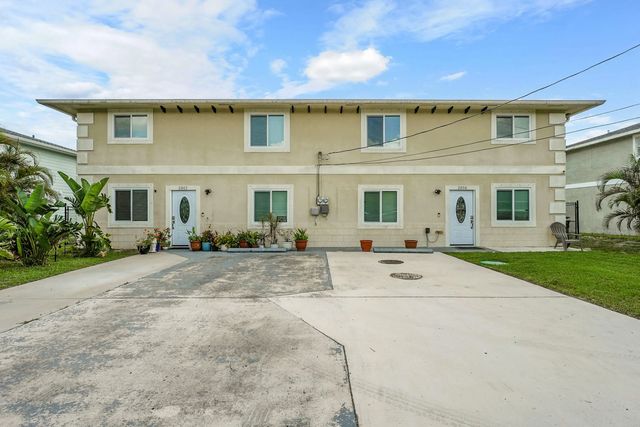 4 of 37 - 2856 Harson Way, Fort Pierce, FL
