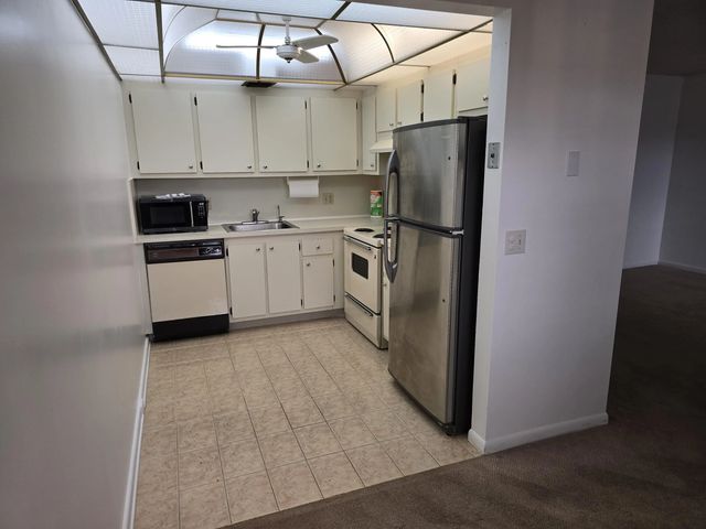 5 of 33 - 551 Sw 135 Avenue #216b, Pembroke Pines, FL