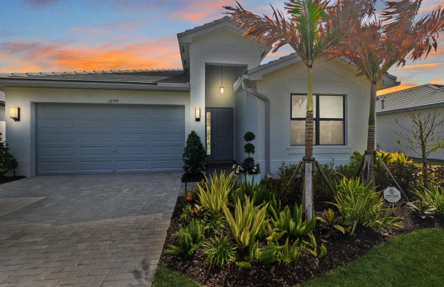 Photo of Listing #R11169953