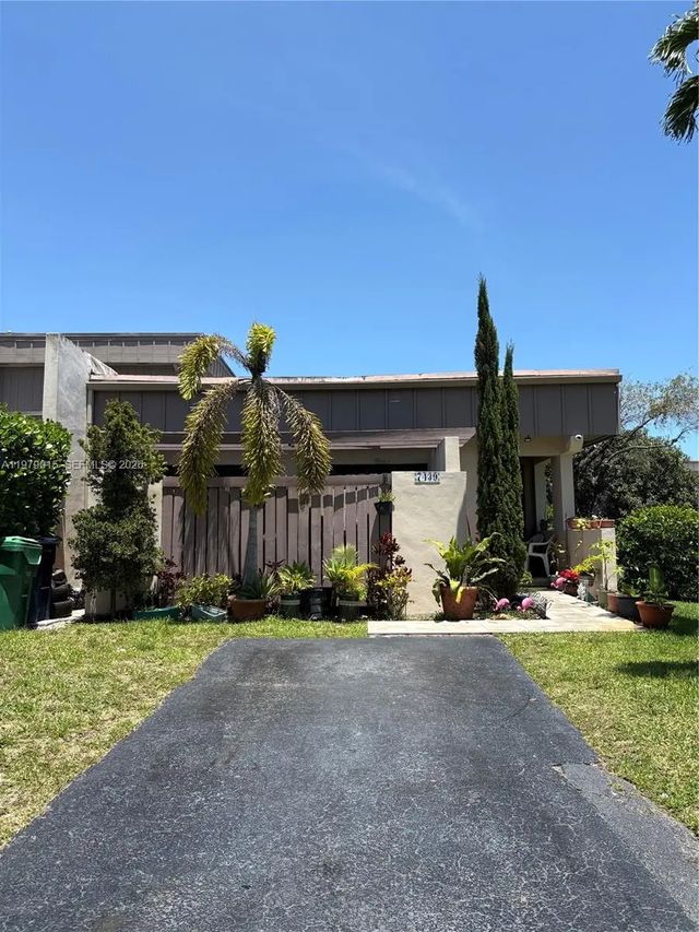 4 of 13 - 7439 Sw 106th Court, Miami, FL