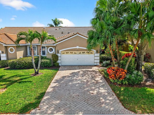 4702 Carlton Golf Drive, Lake Worth