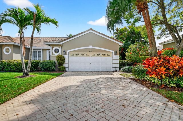 2 of 83 - 4702 Carlton Golf Drive, Lake Worth, FL