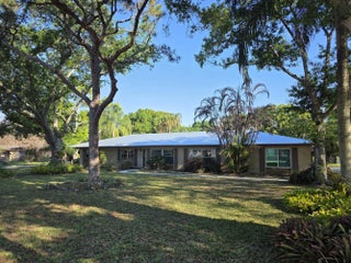 Photo of Listing #R11170024