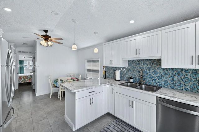 5 of 27 - 701 Spanish Main Drive #536, , FL