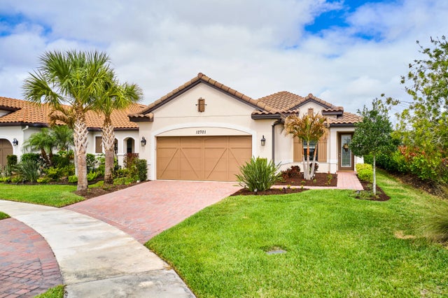 Photo of Listing #R11170039