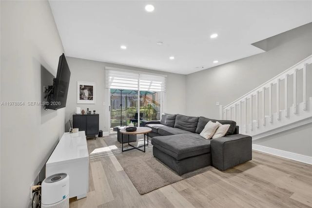2 of 71 - 1594 Barcelona Way #5-18, Weston, FL