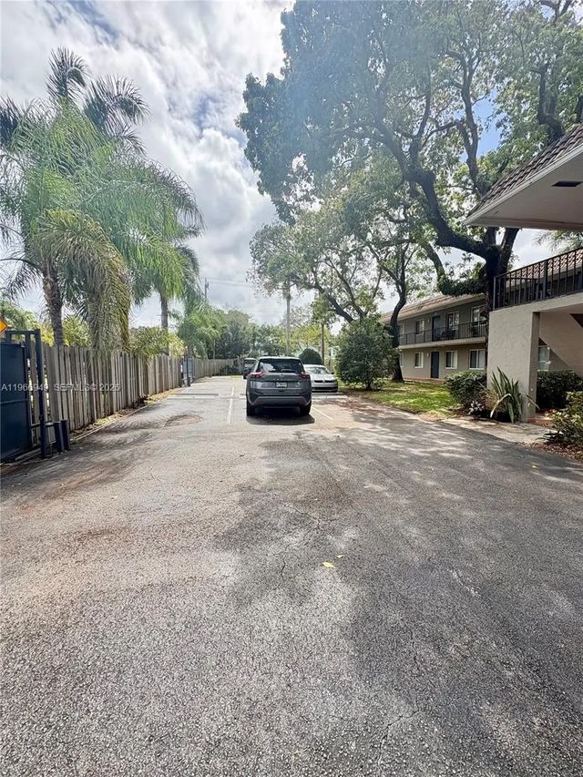 5 of 26 - 1111 Sw 4th Street, Fort Lauderdale, FL